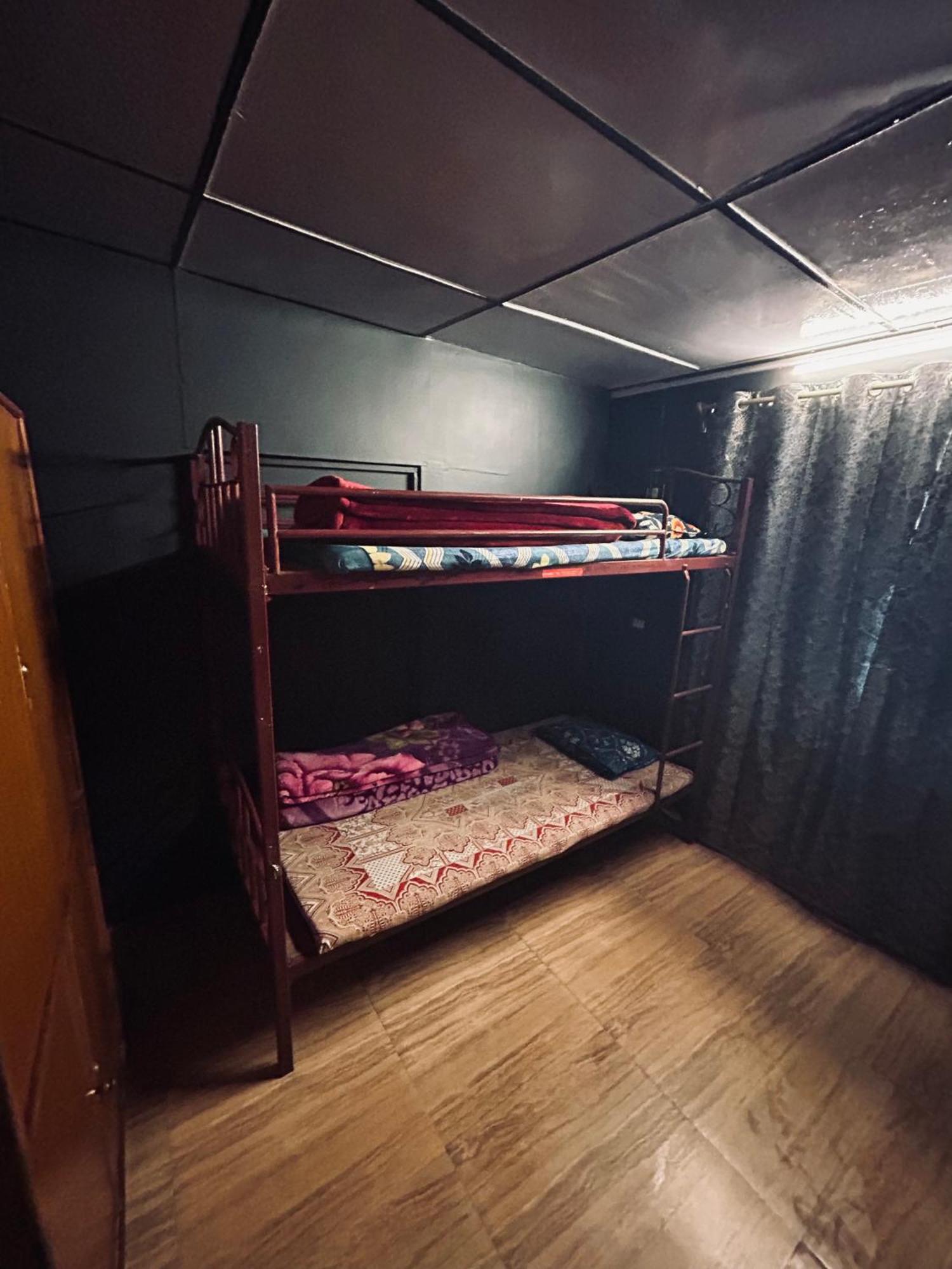 Isabella Hostel 실롱 외부 사진