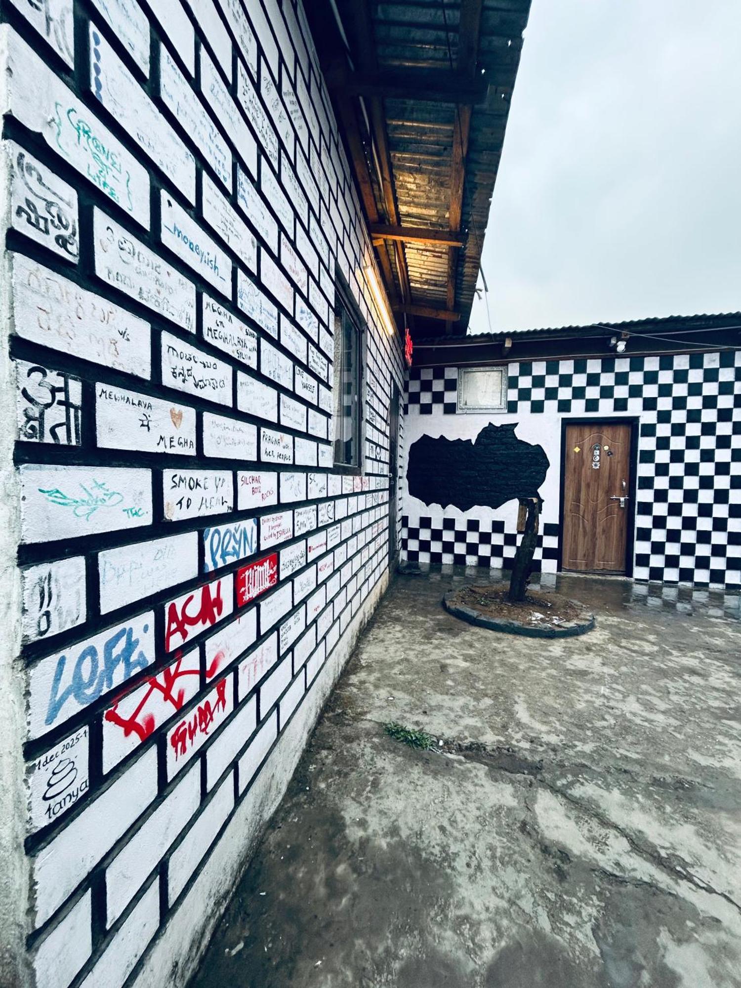Isabella Hostel 실롱 외부 사진
