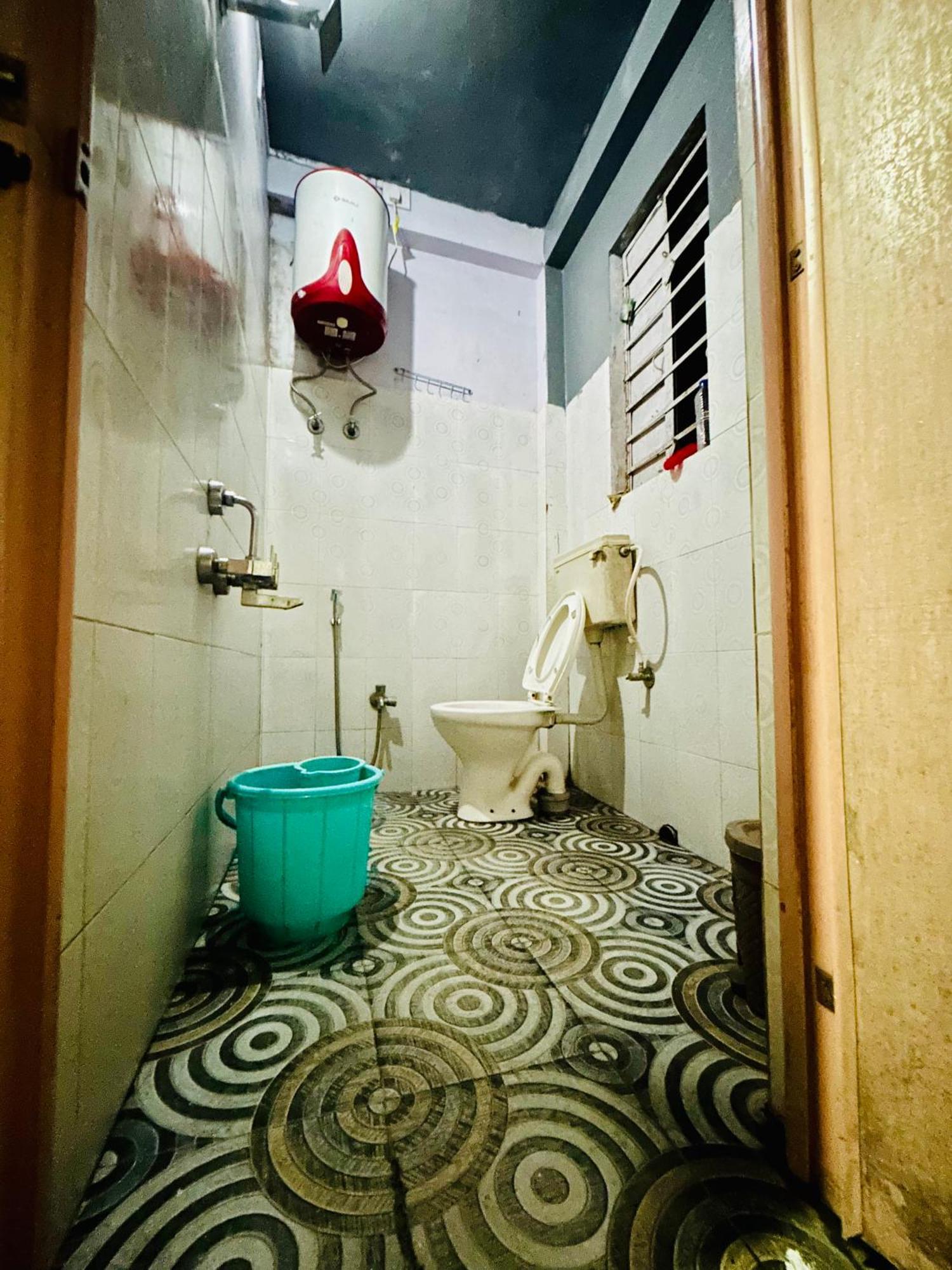 Isabella Hostel 실롱 외부 사진