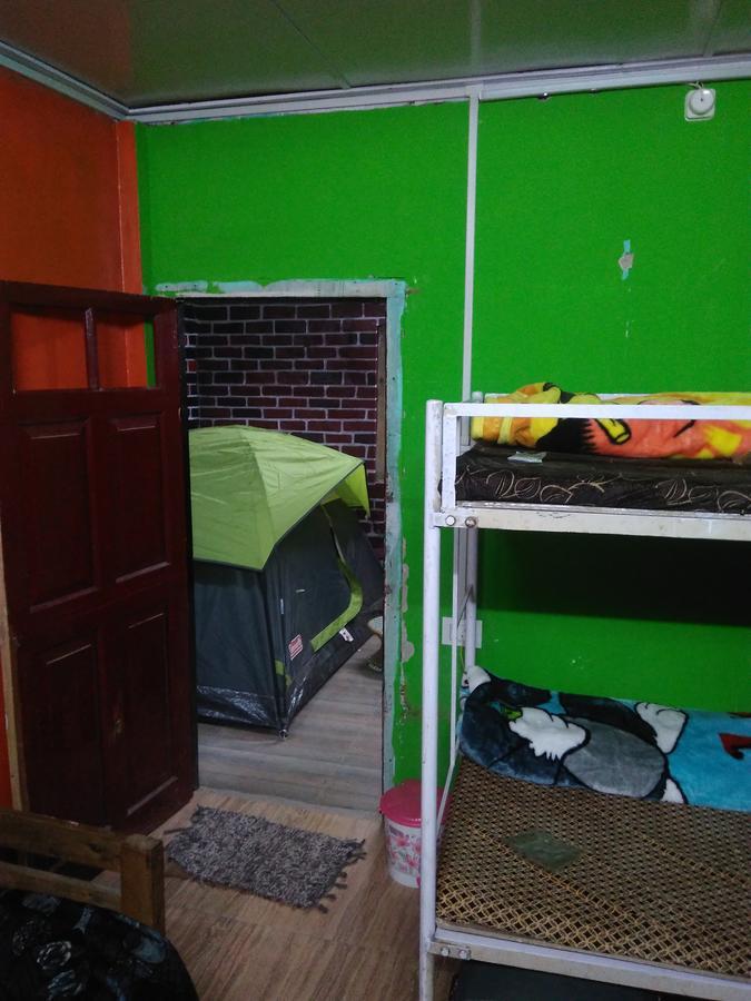 Isabella Hostel 실롱 외부 사진