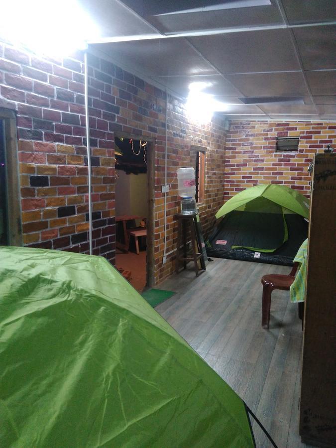 Isabella Hostel 실롱 외부 사진