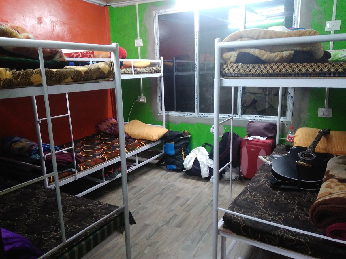 Isabella Hostel 실롱 외부 사진